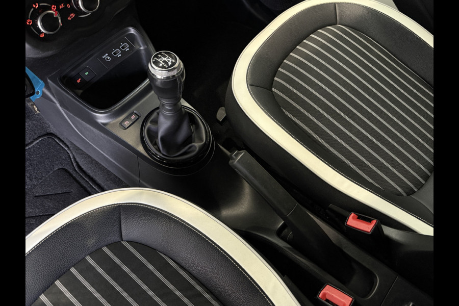 Renault Twingo 0.9 TCe Intens | Navi | Cabrio dak | 16" | PDC | Airco | Cruise | Stoelverwarming |