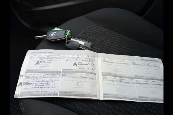 Peugeot 208 BWJ 2019 | 1.2 83PK Signature | AIRCO | NAVI | PDC | CRUISE | CARPLAY | 16'' LMV | DONKER GLAS |