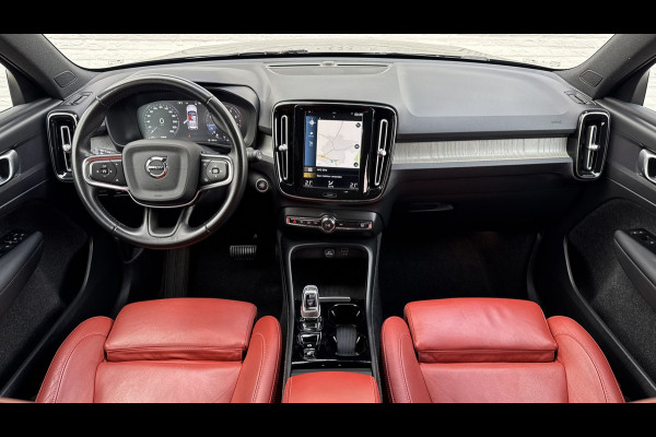 Volvo XC40 1.5 T2 Inscription Trekhaak Adaptive cruise Camera CarPlay Navigatie Elektrische klep