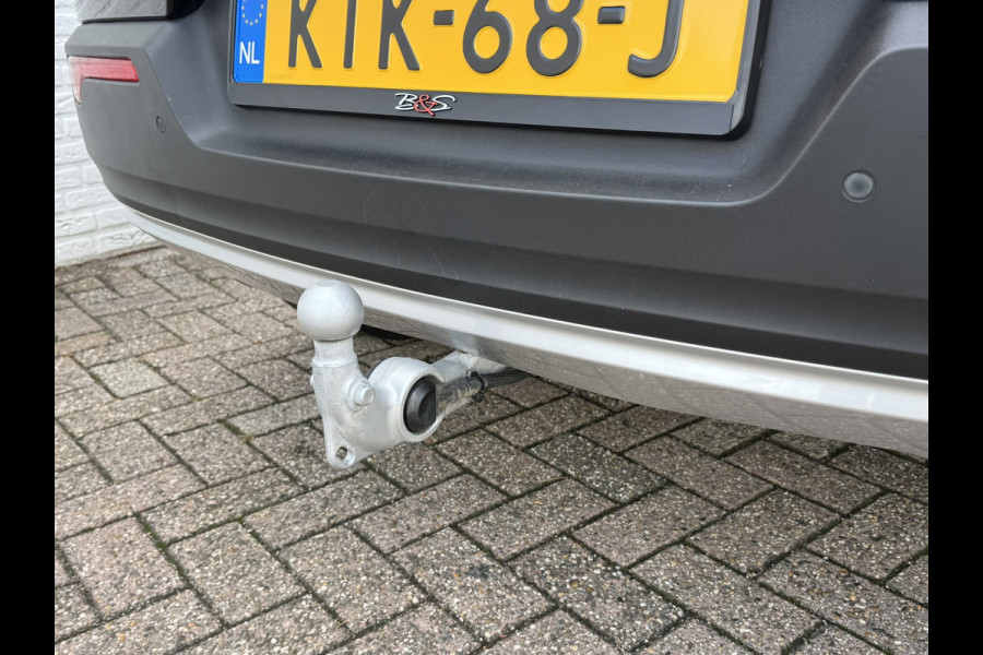 Volvo XC40 1.5 T2 Inscription Trekhaak Adaptive cruise Camera CarPlay Navigatie Elektrische klep
