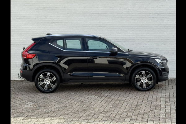 Volvo XC40 1.5 T2 Inscription Trekhaak Adaptive cruise Camera CarPlay Navigatie Elektrische klep