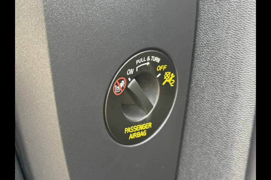 Volvo XC40 1.5 T2 Inscription Trekhaak Adaptive cruise Camera CarPlay Navigatie Elektrische klep