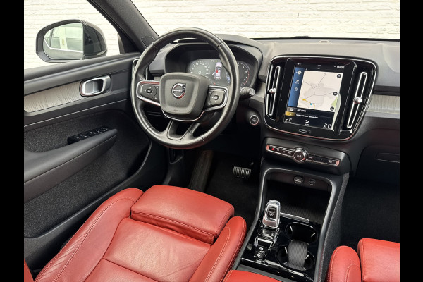 Volvo XC40 1.5 T2 Inscription Trekhaak Adaptive cruise Camera CarPlay Navigatie Elektrische klep