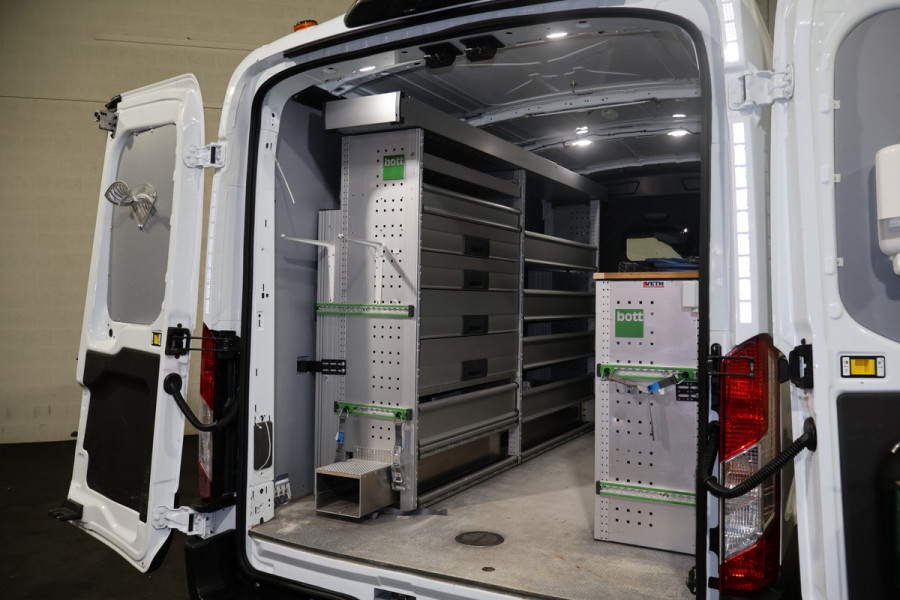 Ford E-Transit 350 L2 H2 Trend 68 kWh Bott Vario Inrichting