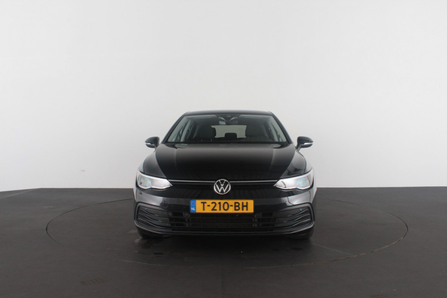 Volkswagen Golf 1.5 eTSI Life > Camera/ACC/Stoelverwarming/Sfeerverlichting....