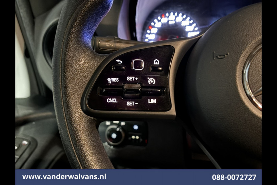Mercedes-Benz Sprinter 317 CDI 170pk L2H2 Euro6 Airco | Camera | Apple Carplay | Cruisecontrol Android Auto, Stoelverwarming, Chauffeursstoel, Parkeersensoren, Bijrijdersbank