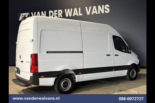 Mercedes-Benz Sprinter 317 CDI 170pk L2H2 Euro6 Airco | Camera | Apple Carplay | Cruisecontrol Android Auto, Stoelverwarming, Chauffeursstoel, Parkeersensoren, Bijrijdersbank