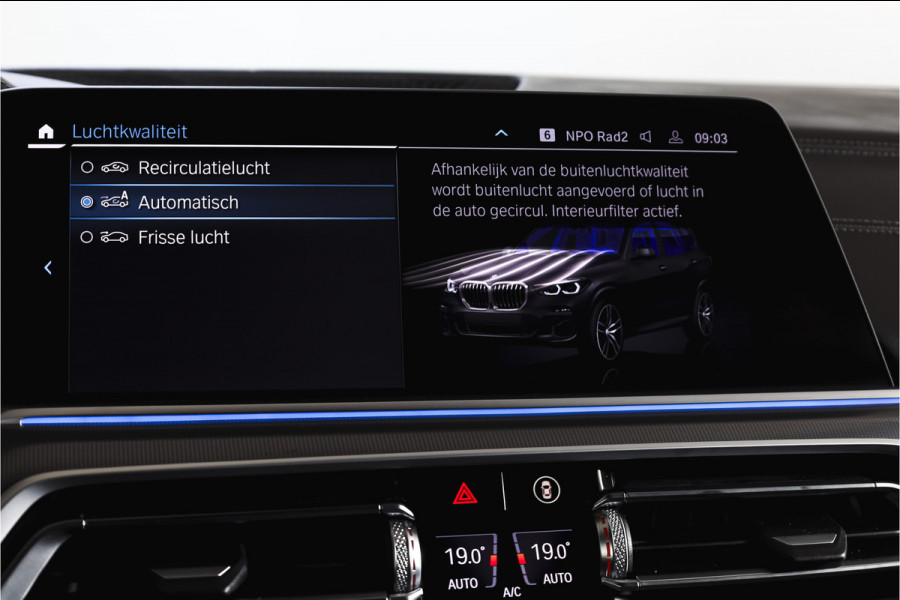 BMW X5 xDrive45e High Executive | S/K-Panodak | Dig. Cockpit | Adapt. Cruise | Stoel-+ Achterbankverw. | PDC | 360 Camera | NAV + App. Connect | ECC | Elek. Klep | Elek. Trekhaak | LM 20" |