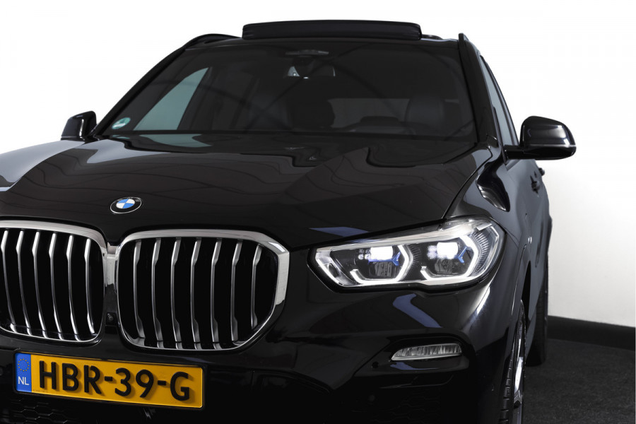 BMW X5 xDrive45e High Executive | S/K-Panodak | Dig. Cockpit | Adapt. Cruise | Stoel-+ Achterbankverw. | PDC | 360 Camera | NAV + App. Connect | ECC | Elek. Klep | Elek. Trekhaak | LM 20" |