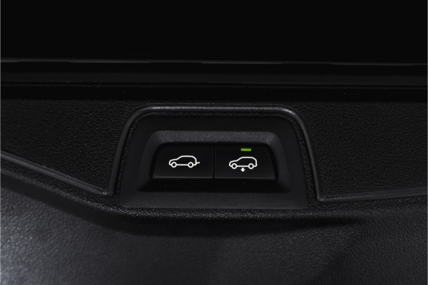BMW X5 xDrive45e High Executive | S/K-Panodak | Dig. Cockpit | Adapt. Cruise | Stoel-+ Achterbankverw. | PDC | 360 Camera | NAV + App. Connect | ECC | Elek. Klep | Elek. Trekhaak | LM 20" |