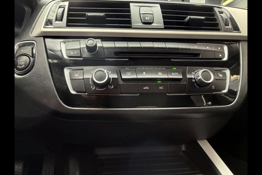 BMW 1-serie 118i 5Drs - 47.000 KM I Navigatie / Apple CarPlay I Airco I LED I PDC I Sport velgen I Dealer onderhouden