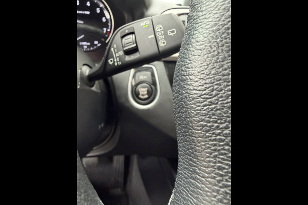 BMW 1-serie 118i 5Drs - 47.000 KM I Navigatie / Apple CarPlay I Airco I LED I PDC I Sport velgen I Dealer onderhouden