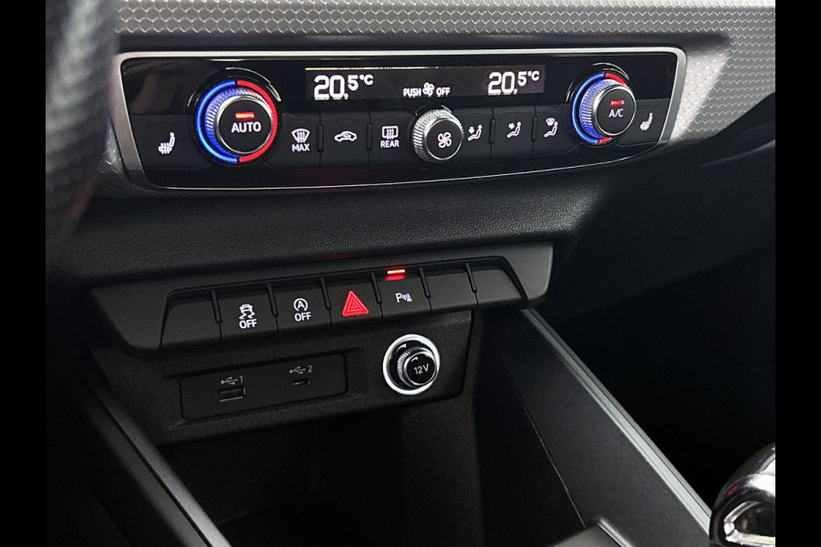 Audi A1 Sportback 30 TFSI S Line edition one | NAVI | STOELVERWARMING | CLIMAT CONTROL | PARKEER SENSOREN V+A