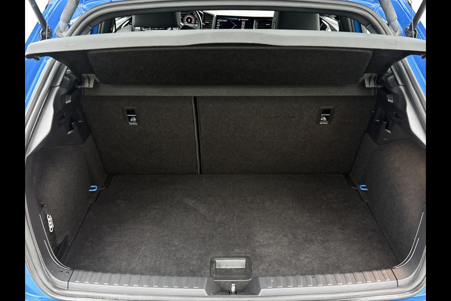 Audi A1 Sportback 30 TFSI S Line edition one | NAVI | STOELVERWARMING | CLIMAT CONTROL | PARKEER SENSOREN V+A