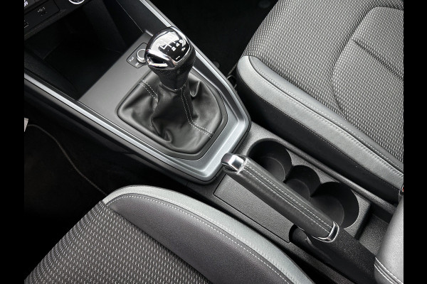 Audi A1 Sportback 30 TFSI S Line edition one | NAVI | STOELVERWARMING | CLIMAT CONTROL | PARKEER SENSOREN V+A