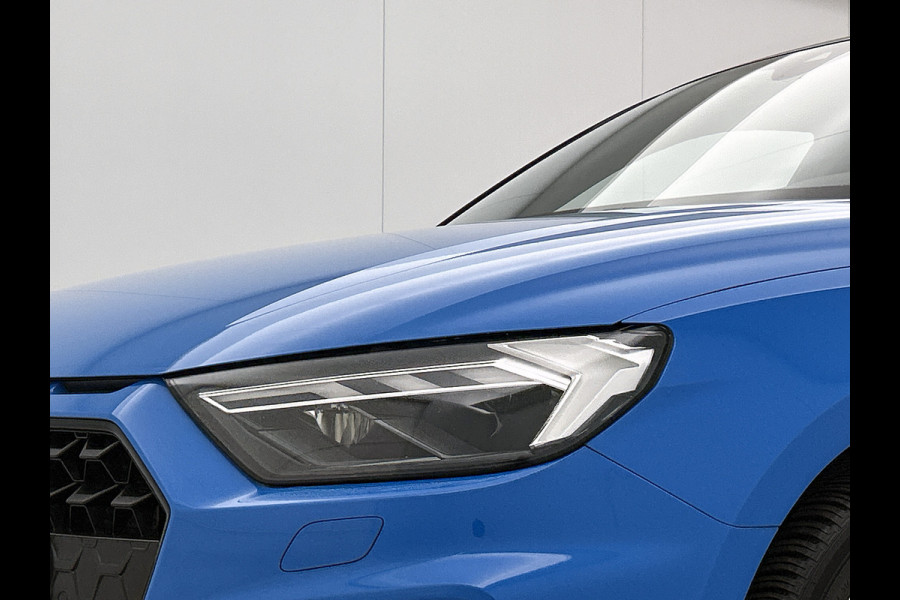 Audi A1 Sportback 30 TFSI S Line edition one | NAVI | STOELVERWARMING | CLIMAT CONTROL | PARKEER SENSOREN V+A