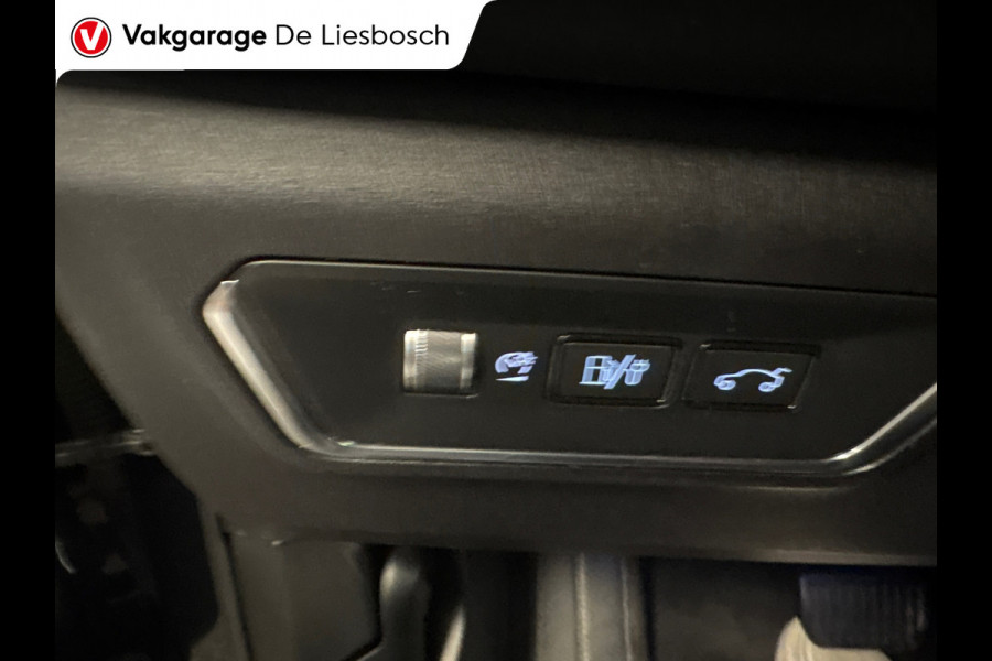 Lynk & Co 01 1.5/pano/navi/camera/infinity/memory/elec klep/apple carplay