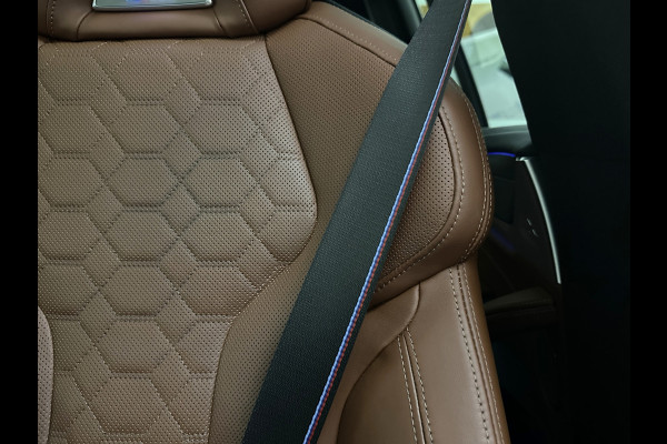 BMW X3 M 510pk Competition | 44dkm! | M-Sportuitlaat | Merino-Tartufo | Laser-LED | M-Seats | Stoelventilatie | TH 2400kg | M-Comp. Pakket | Live Cockpit Proff. | Headup | Stuur en Achterbank verw. | Alarm + Volg-5 | 12 maanden Bovag garantie | Rijklaarprijs. (160.000,= Nw.Prijs!