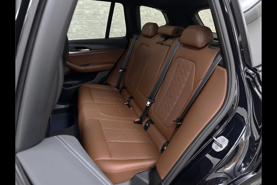 BMW X3 M 510pk Competition | 44dkm! | M-Sportuitlaat | Merino-Tartufo | Laser-LED | M-Seats | Stoelventilatie | TH 2400kg | M-Comp. Pakket | Live Cockpit Proff. | Headup | Stuur en Achterbank verw. | Alarm + Volg-5 | 12 maanden Bovag garantie | Rijklaarprijs. (160.000,= Nw.Prijs!