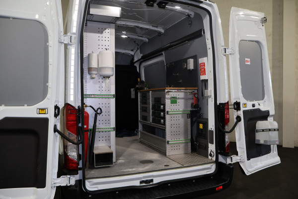Ford E-Transit 350 L2 H3 Trend 68 kWh Bott Vario Inrichting
