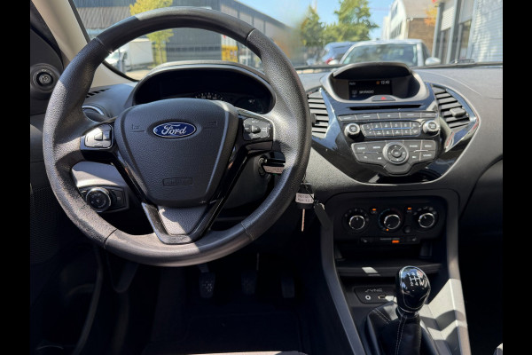 Ford Ka+ 1.2 Trend Ultimate White 5Drs - 62.000 KM - Airco I Sport velgen I PDC I Dealer onderhouden