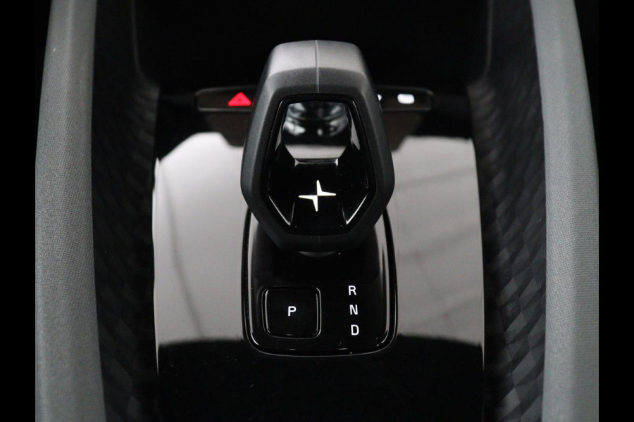 Polestar 2 Standard Range Single Motor 63kWh | SOH 89,7% | Memory | Stoelverwarming | Cruise control | Carplay | Navigatie | Bluetooth | Camera | Park assist | Interieurverlichting | Elektrische achterklep | Trekhaak
