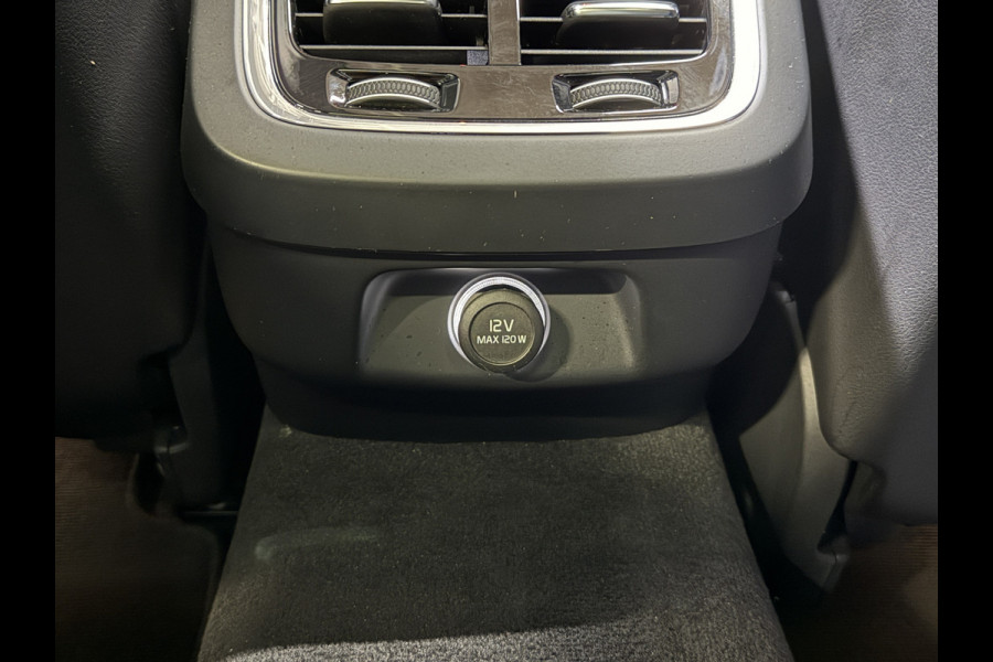 Volvo V60 2.0 T5 Inscription | Panoramadak | Apple Carplay | Leder | Stoelverwarming