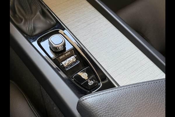 Volvo V60 2.0 T5 Inscription | Panoramadak | Apple Carplay | Leder | Stoelverwarming