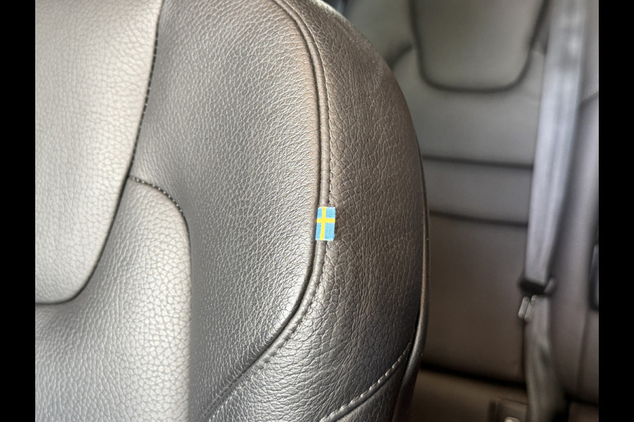 Volvo V60 2.0 T5 Inscription | Panoramadak | Apple Carplay | Leder | Stoelverwarming