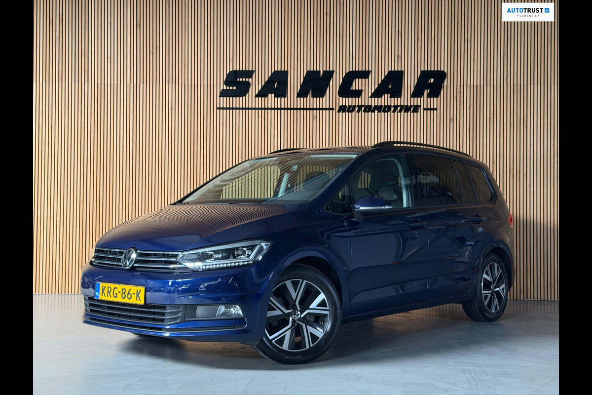Volkswagen Touran 1.5 TSI 7P Automaat Comfortline TREKHAAK|ACC STOP &GO|DYNA AUDIO|CAMERA|FULL LED KOPLAMPEN|ALARM|17 INCH