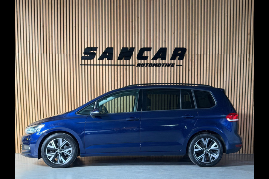 Volkswagen Touran 1.5 TSI 7P Automaat Comfortline TREKHAAK|ACC STOP &GO|DYNA AUDIO|CAMERA|FULL LED KOPLAMPEN|ALARM|17 INCH
