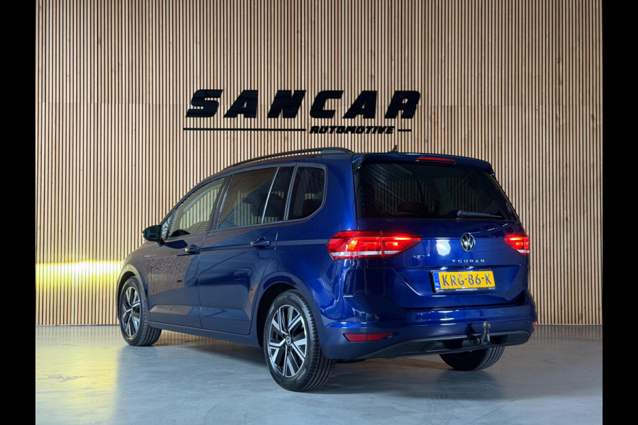Volkswagen Touran 1.5 TSI 7P Automaat Comfortline TREKHAAK|ACC STOP &GO|DYNA AUDIO|CAMERA|FULL LED KOPLAMPEN|ALARM|17 INCH