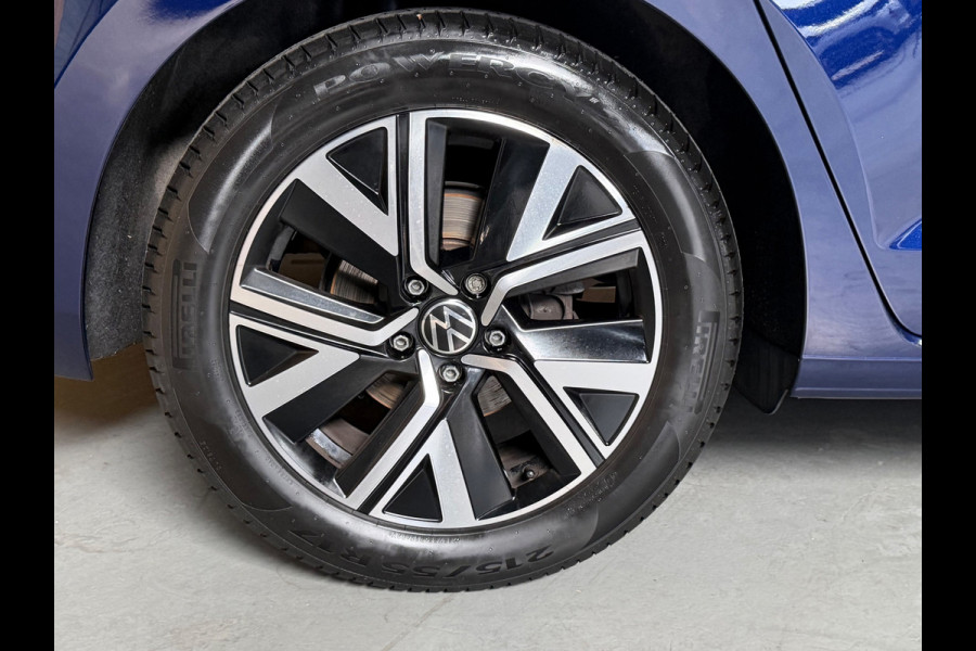 Volkswagen Touran 1.5 TSI 7P Automaat Comfortline TREKHAAK|ACC STOP &GO|DYNA AUDIO|CAMERA|FULL LED KOPLAMPEN|ALARM|17 INCH