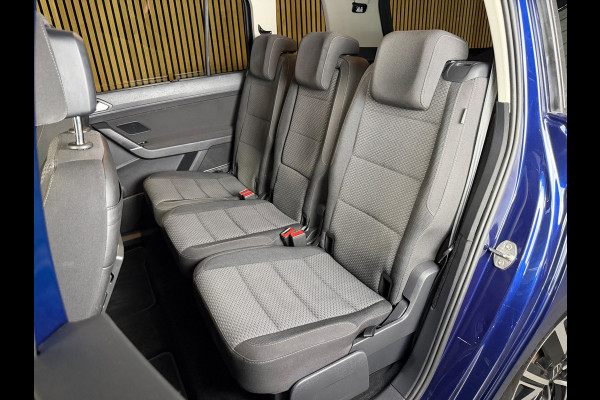 Volkswagen Touran 1.5 TSI 7P Automaat Comfortline TREKHAAK|ACC STOP &GO|DYNA AUDIO|CAMERA|FULL LED KOPLAMPEN|ALARM|17 INCH