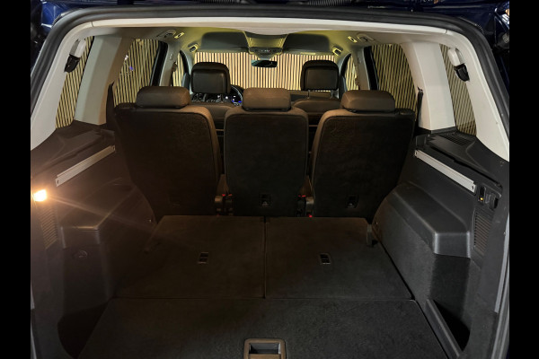 Volkswagen Touran 1.5 TSI 7P Automaat Comfortline TREKHAAK|ACC STOP &GO|DYNA AUDIO|CAMERA|FULL LED KOPLAMPEN|ALARM|17 INCH