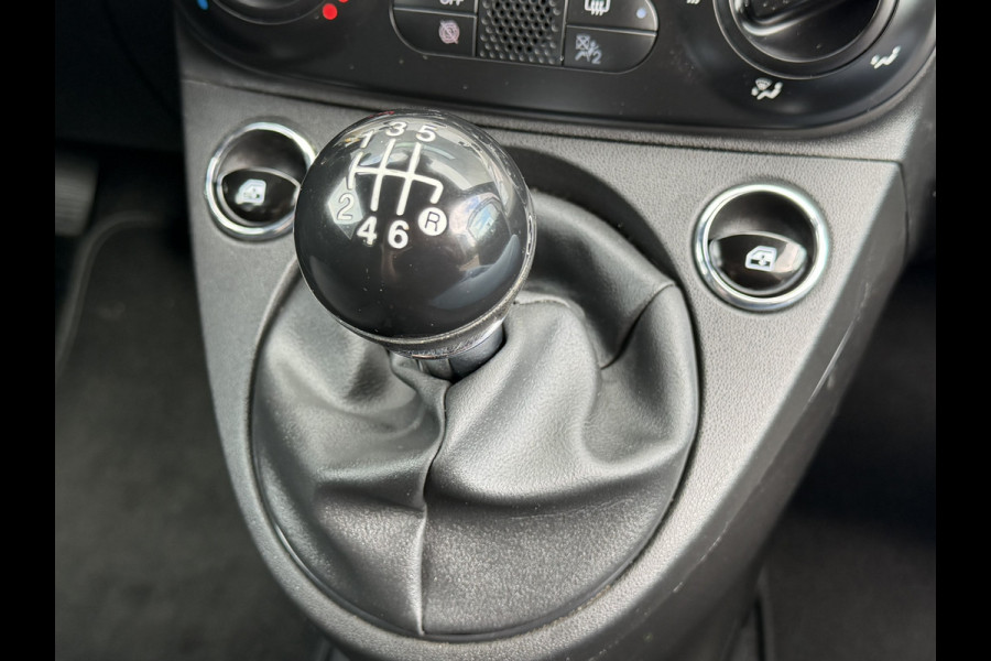 Fiat 500 1.0 Hybrid Dolcevita Finale | DAB | Cruise control | Apple Carplay/Android Auto | Airco