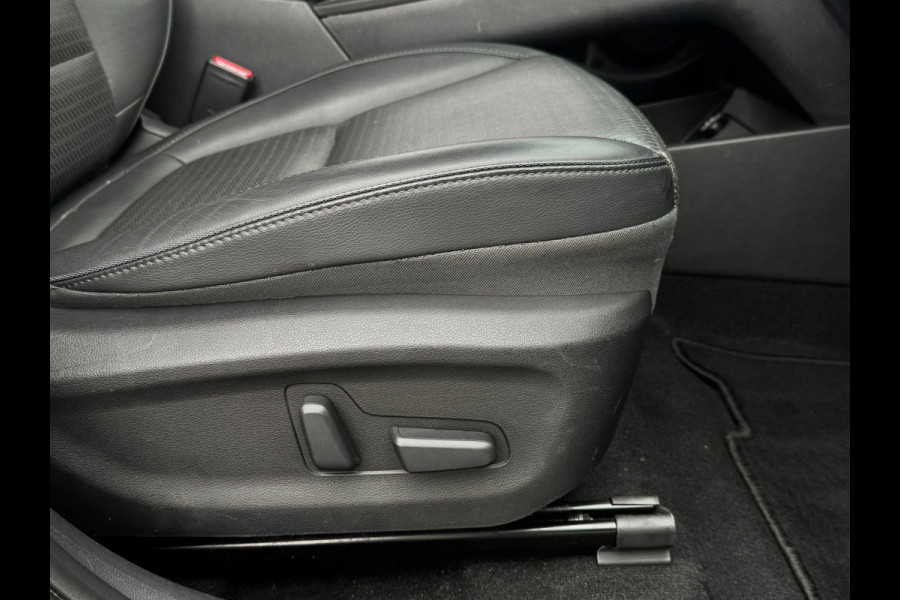Hyundai Kona EV Comfort 64 kWh | 150 kW | 449 km WLTP | Stoelventilatie | Camera | Carplay | Dealer onderhouden