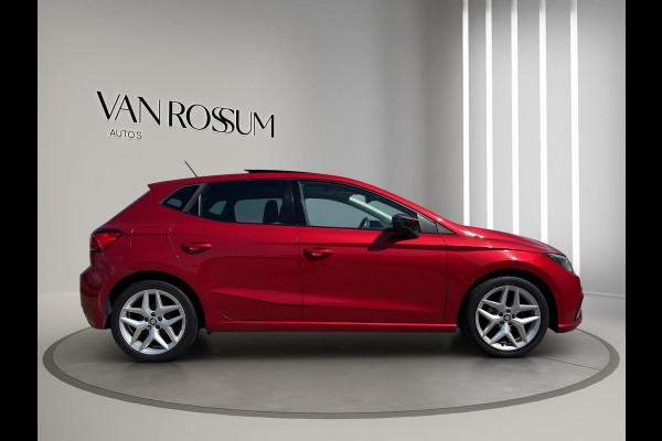 Seat Ibiza 1.0 TSI FR Panoramadak | Carplay | Parksensors |  17"Velg | Led | Sfeer | Cruise | Airco (Automatisch)