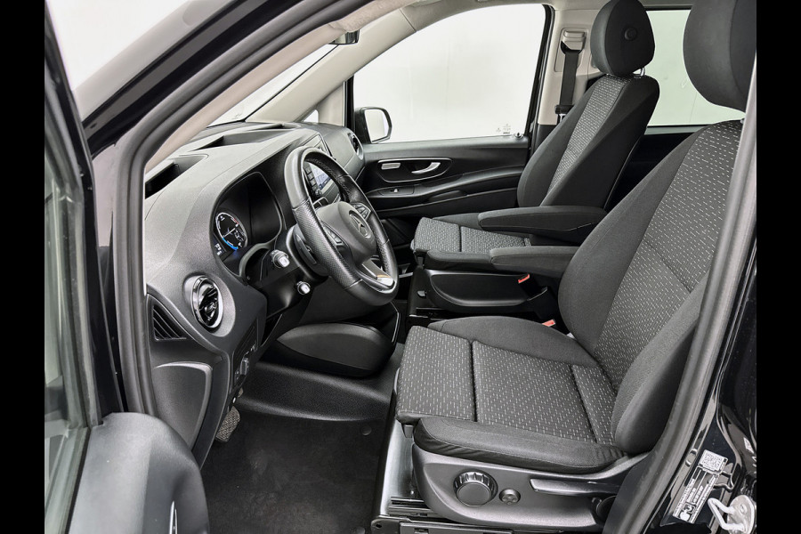 Mercedes-Benz eVito Lang 66 kWh DC 266km WLTP Dubbele cabine 5 zitplaatsen Navigatie Snelladen Camera Schuifdeur L+R Dubbele cabine