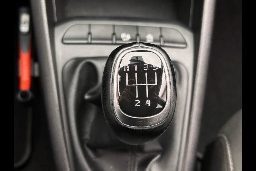 Kia Stonic 1.0 T-GDi DynamicLine | Origineel NL | Trekhaak | Airco | Carplay | PDC | Cruise/Control | Camera |