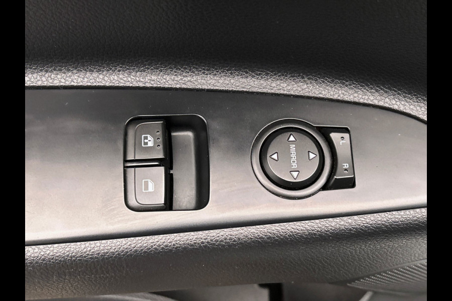 Kia Stonic 1.0 T-GDi DynamicLine | Origineel NL | Trekhaak | Airco | Carplay | PDC | Cruise/Control | Camera |