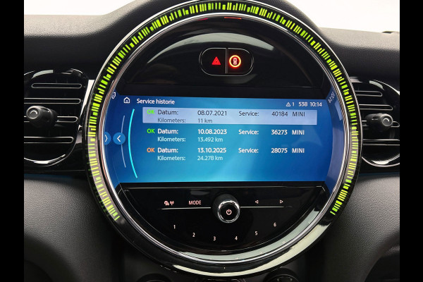 MINI Electric MINI Electric Collection 33 kWh | SOH 96% | Dealer Onderhouden | Panoramadak | Camera | Carplay | Stoelverwarming |