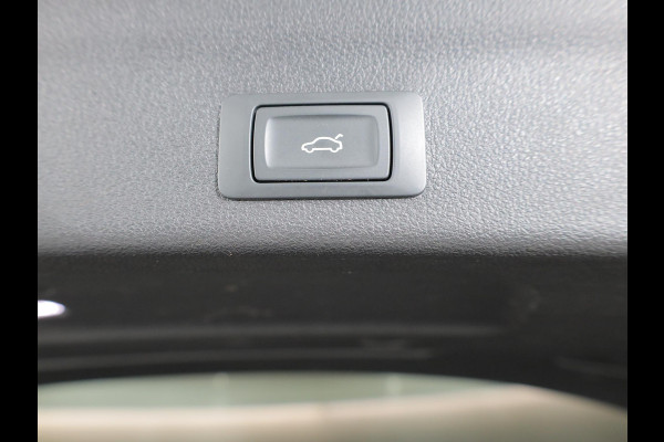 Audi A6 Avant 50 TFSI e quattro Business edition 299pk HYBRID | 19'LM-velgen| Camera