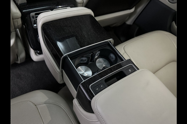 Land Rover Range Rover P400 404pk Hybrid Autobiography | Rijklaarprijs! Dealer Onderhouden | Nieuw Accu-Pakket | Panorama | ACC | 360 Camera | 33300,= ex btw | Massage | Stoelventilatie V+A | ISO-Glas | Meridian-Sound | Memory Achter | Alcantara Hemelbekleding | Elektrische Achter-Stoelen | Stoelverwarming V+A | 4-Zone Clima | Keyless-Entry | Luchtvering |
