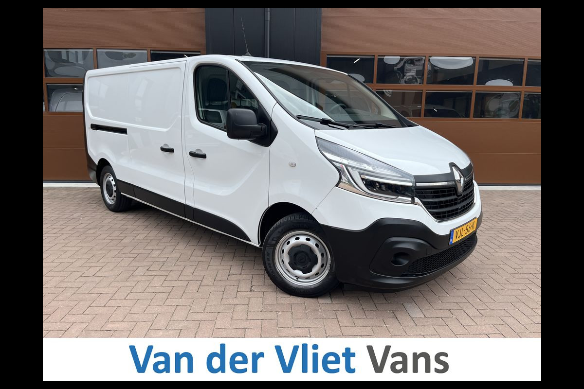 Renault Trafic 2.0 dCi 120pk L2 Comfort 3p Lease €270 p/m, Trekhaak, Airco, PDC, Cruise controle, Onderhoudshistorie aanwezig