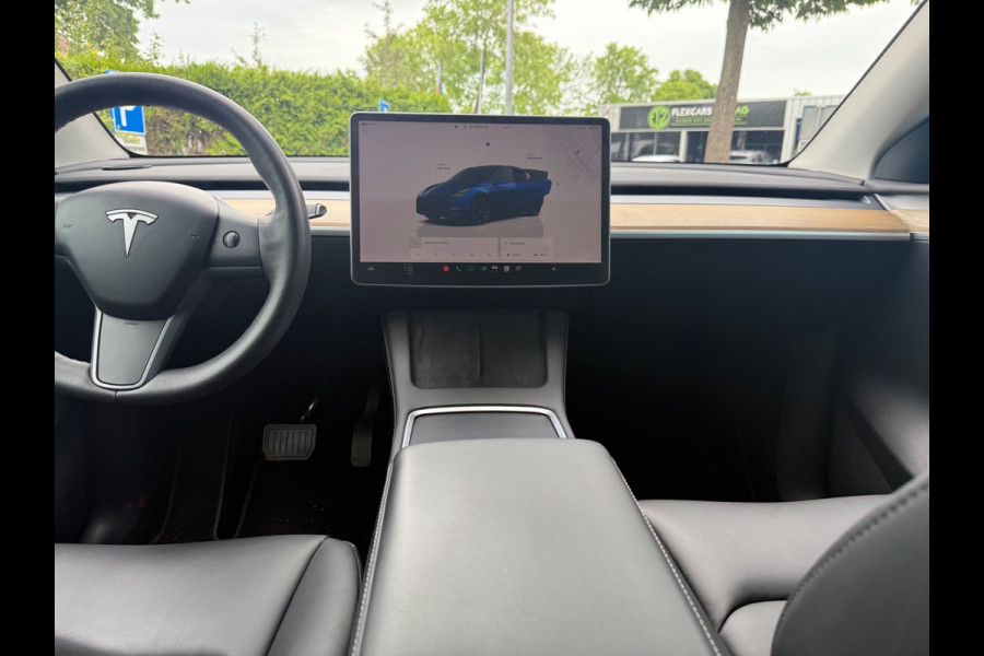 Tesla Model Y Long Range AWD 75 kWh - Panodak - Climate - Camera - Org.NL