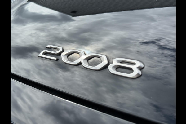 Peugeot 2008 1.2 PureTech Allure 1e Eigenaar|Navi|Camera|i-Cockpit|Clima|Cruise|Stoelverwarming|Carplay|PDC|APK tot 06-2028