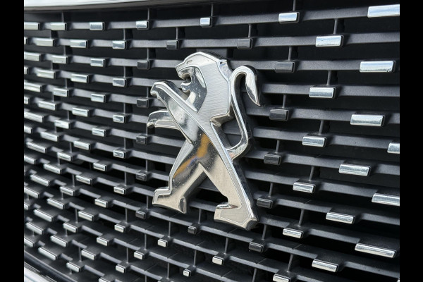 Peugeot 2008 1.2 PureTech Allure 1e Eigenaar|Navi|Camera|i-Cockpit|Clima|Cruise|Stoelverwarming|Carplay|PDC|APK tot 06-2028