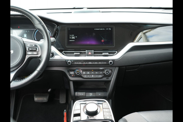 Kia e-Niro Edition 64 kWh | SOH 93% | Cruise control adaptief | Achteruitrijcamera | Stoel&Stuurverwarming