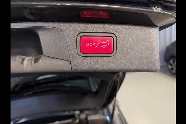 Mercedes-Benz E-Klasse Estate 300 e AMG Line 18"/Trekhaak/Panoramadak/Burmester/Dodehoek/360 camera/Elektrische klep/Apple Carplay & Android Auto